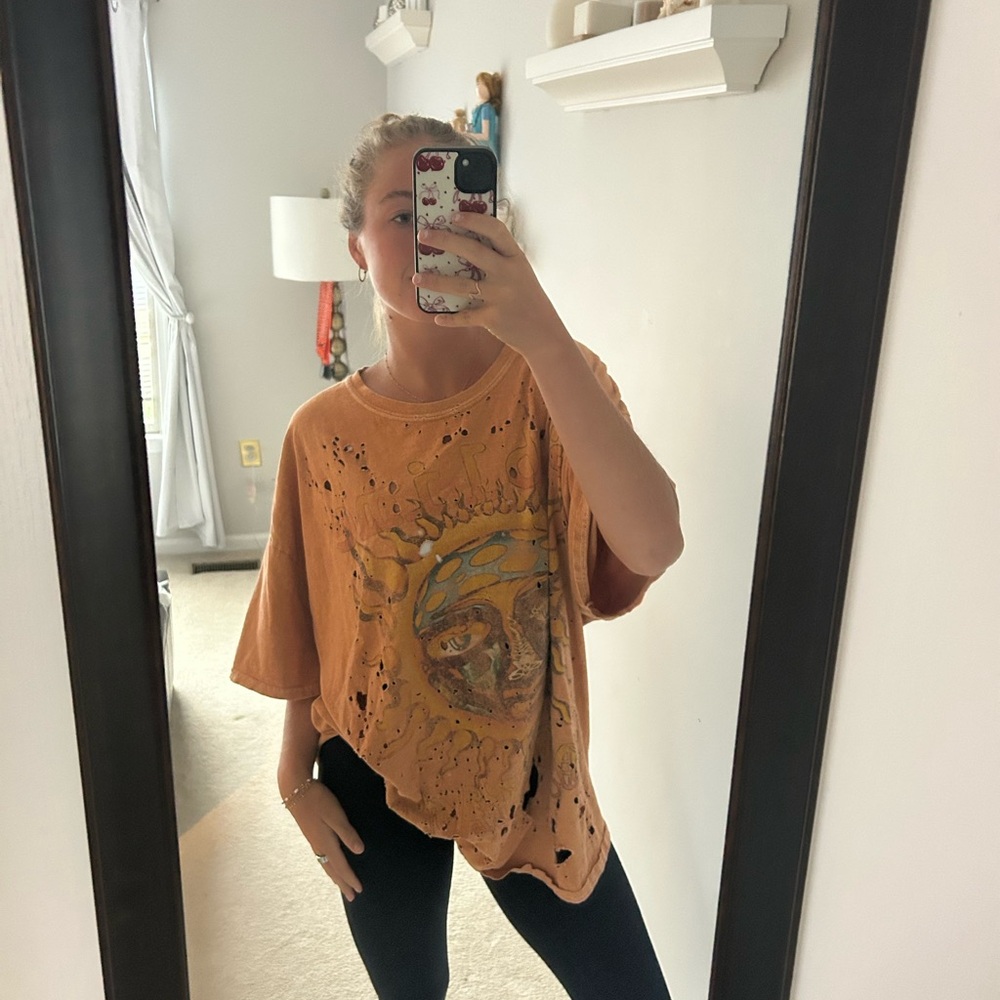 Urban Outfitters Cream and Brown Oversized Graphic Tee